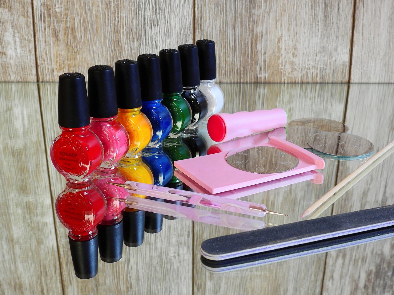 entdecken sie die neuesten trends und techniken für wunderschöne nägel. von manicures bis nail art – alles, was sie für perfekte nägel brauchen!